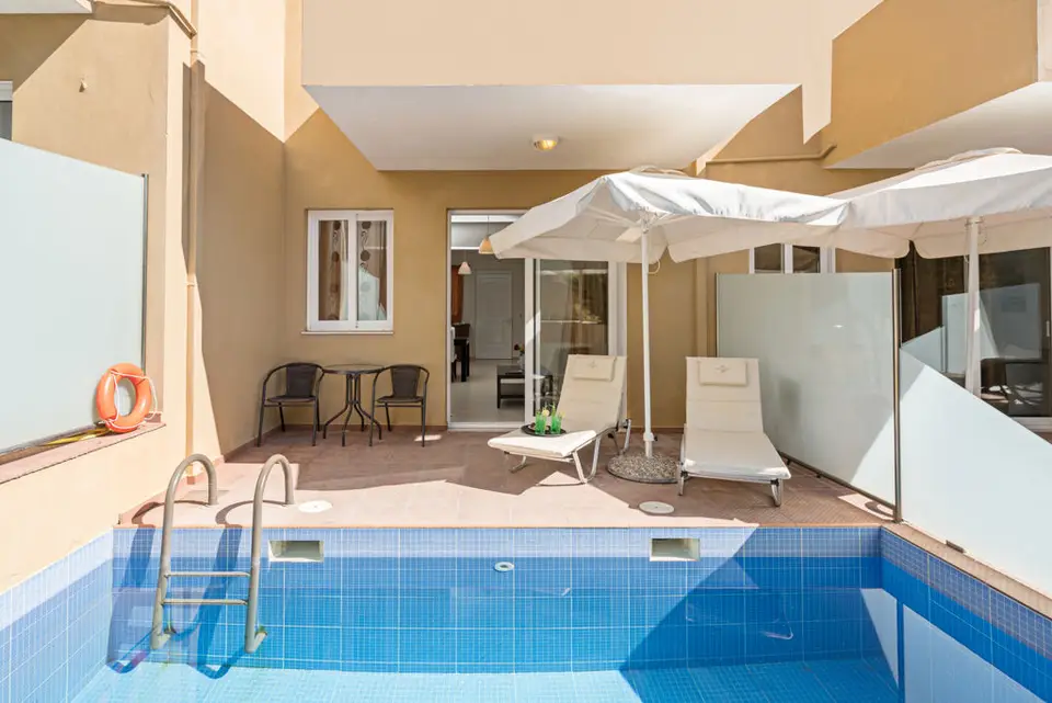 RG Village Crete, Stavromenos