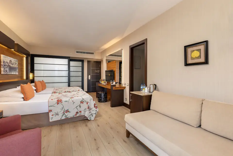 Limak Lara Deluxe Hotel & Spa, Lara