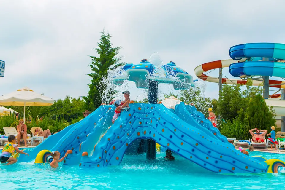 Kahya Resort Aqua & SPA, Türkler