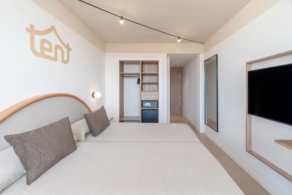 Tent Arenal, Llucmajor
