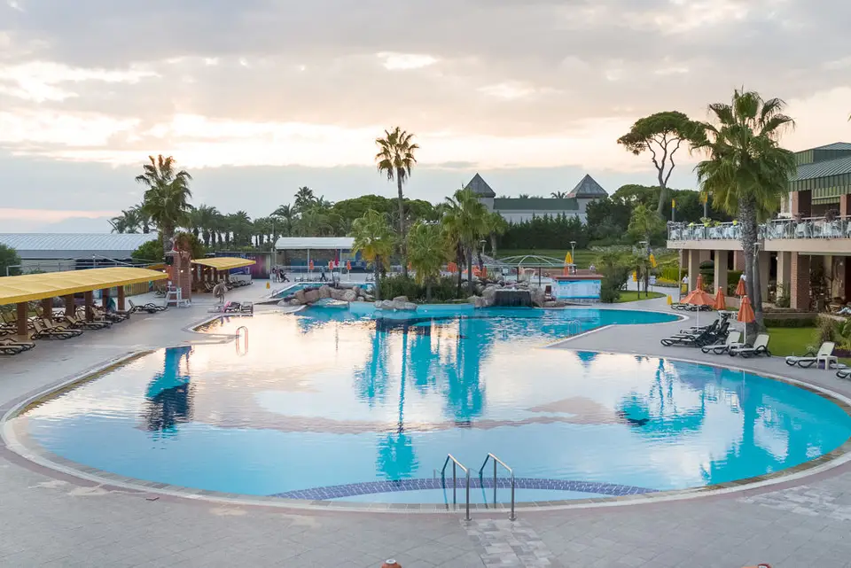 Pine Beach, Belek