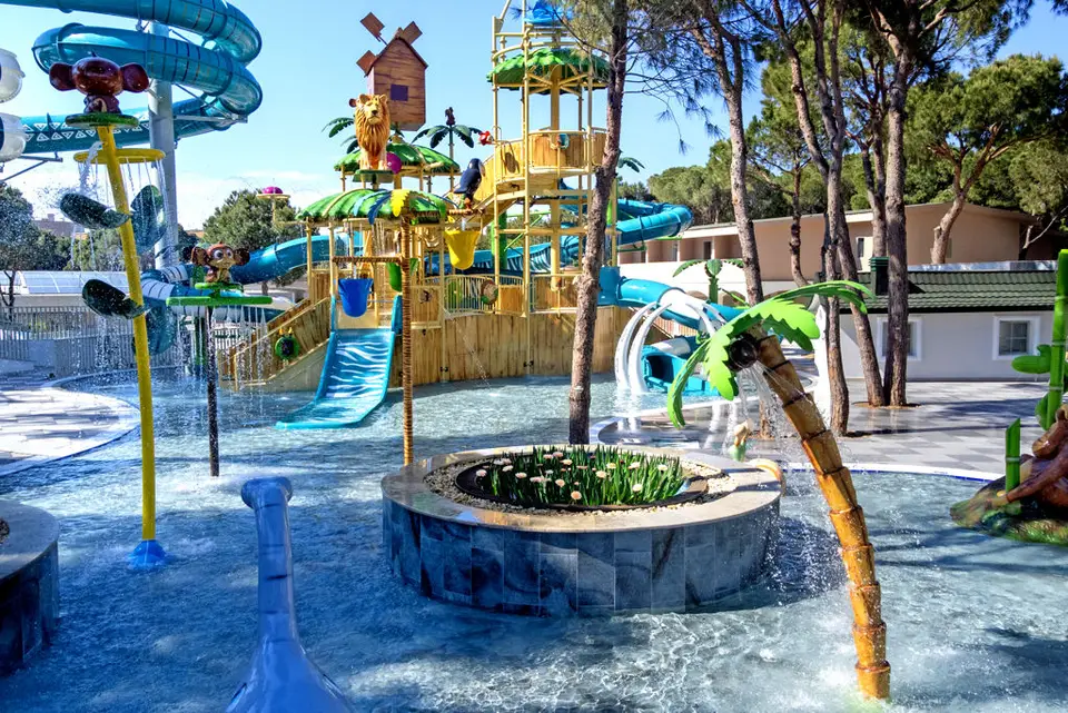 Pine Beach, Belek