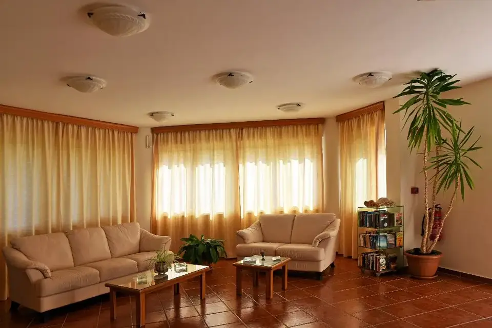 Iolkos Hotel, Daratsos