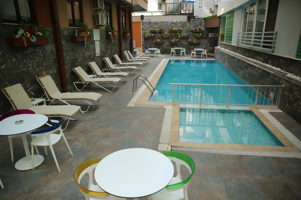 Saray Apart Otel, Alanya