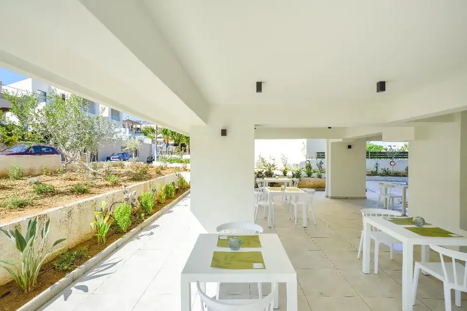 Elia Kalamaki Hotel, Kalamaki