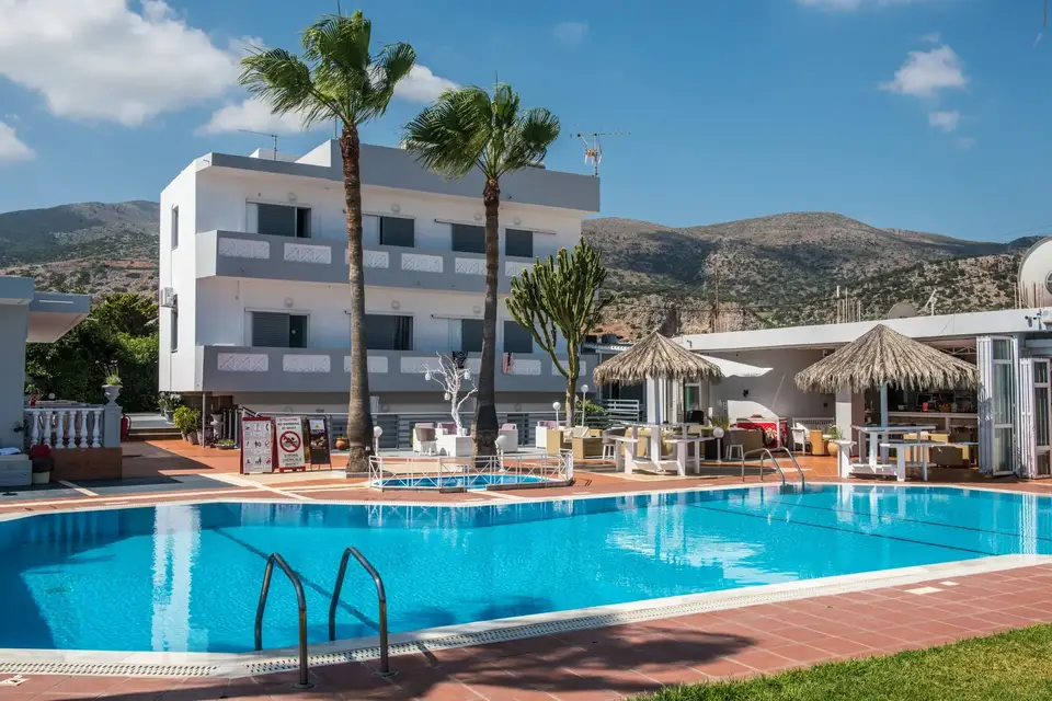 ICandy Apartments, Malia