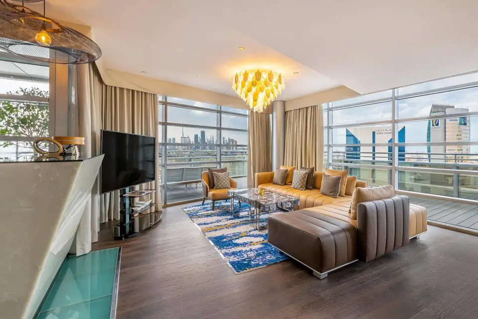 Mövenpick Dubai Creek, Deira