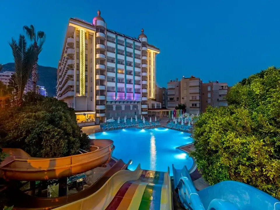 Prestige Alanya, Mahmutlar