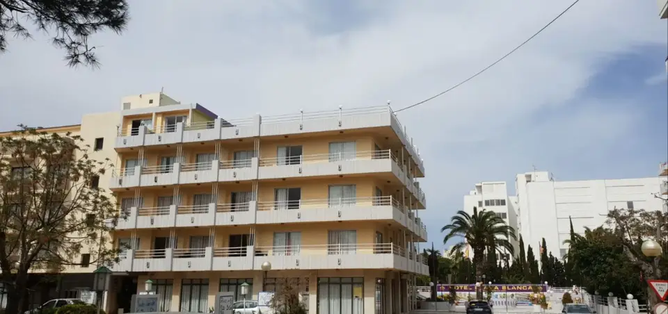 Hostal Beijuan, S'Illot