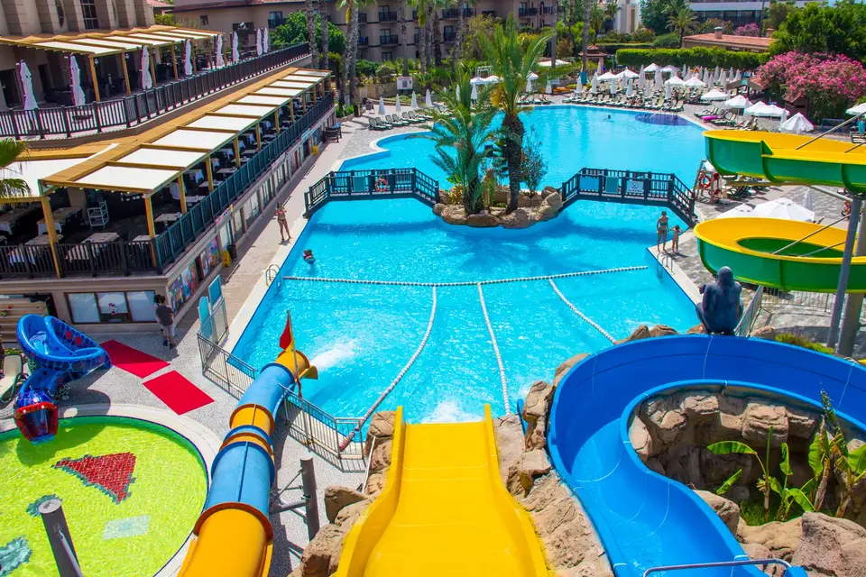 Alba Resort Hotel, Colakli