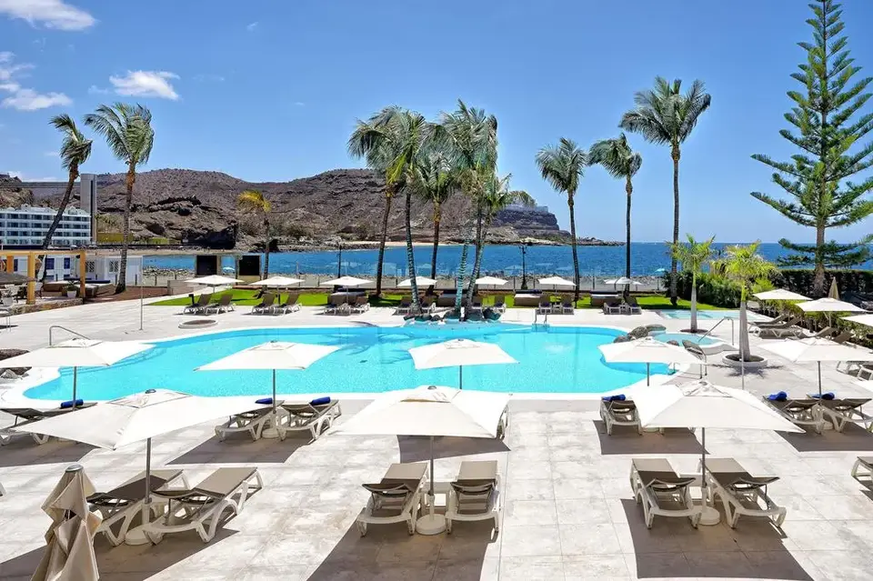 H10 Costa Mogán, Playa del Cura