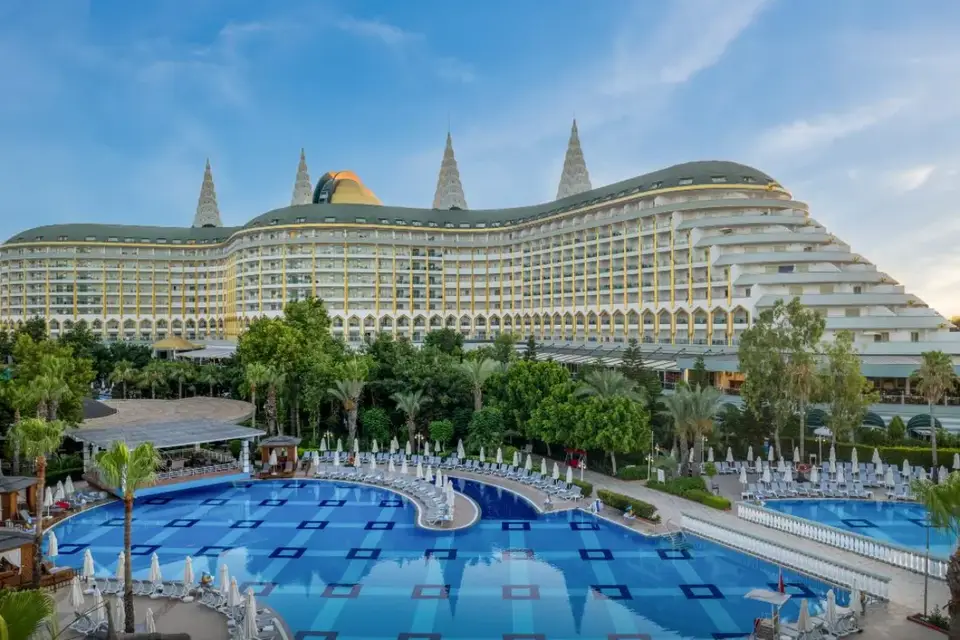 Delphin Imperial Hotel, Aksu