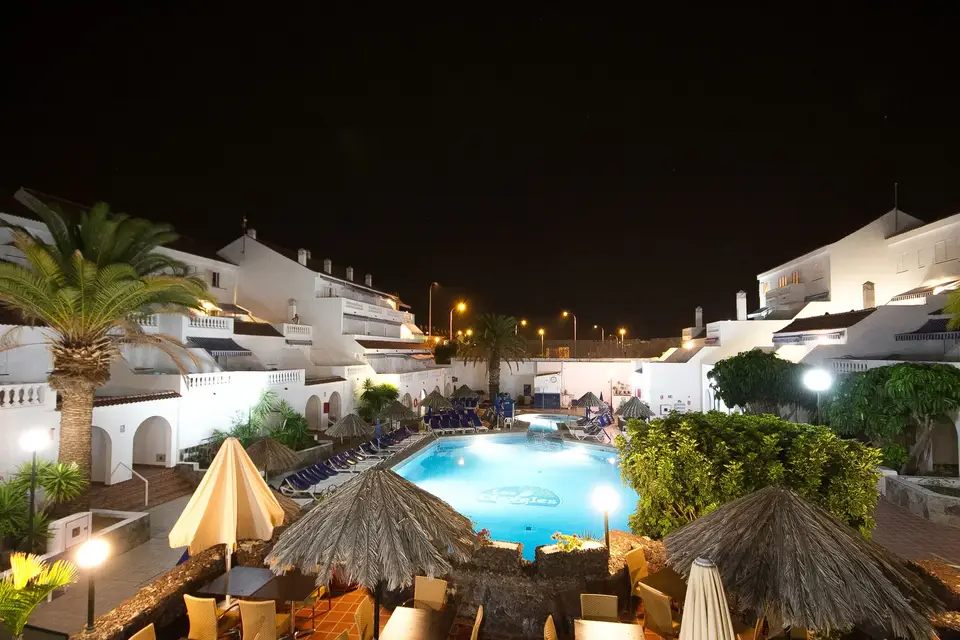 Ona los Claveles, Los Cristianos