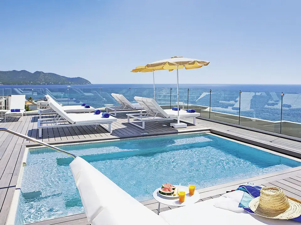 Sabina Playa, Cala Millor