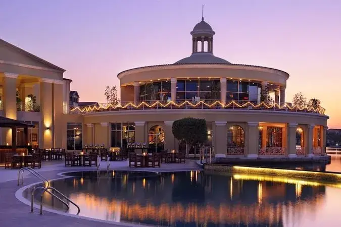 Millennium Lakeview Hotel, Jebel Ali en Dubai Parks
