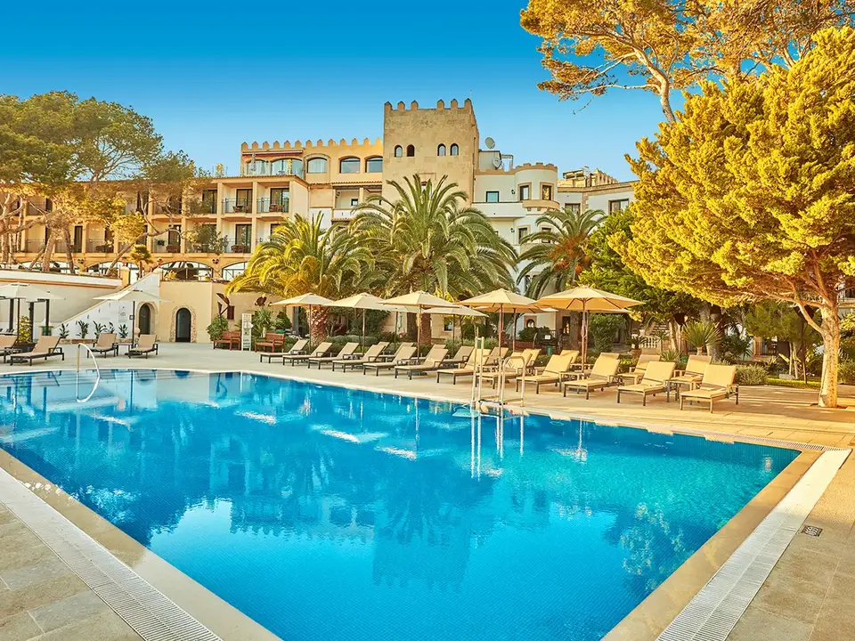 Secrets Mallorca Villamil Resort & Spa, Paguera