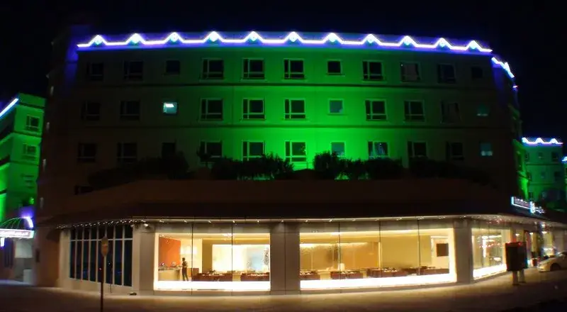 Al Bustan Center & Residence, Al Garhoud en Festival City