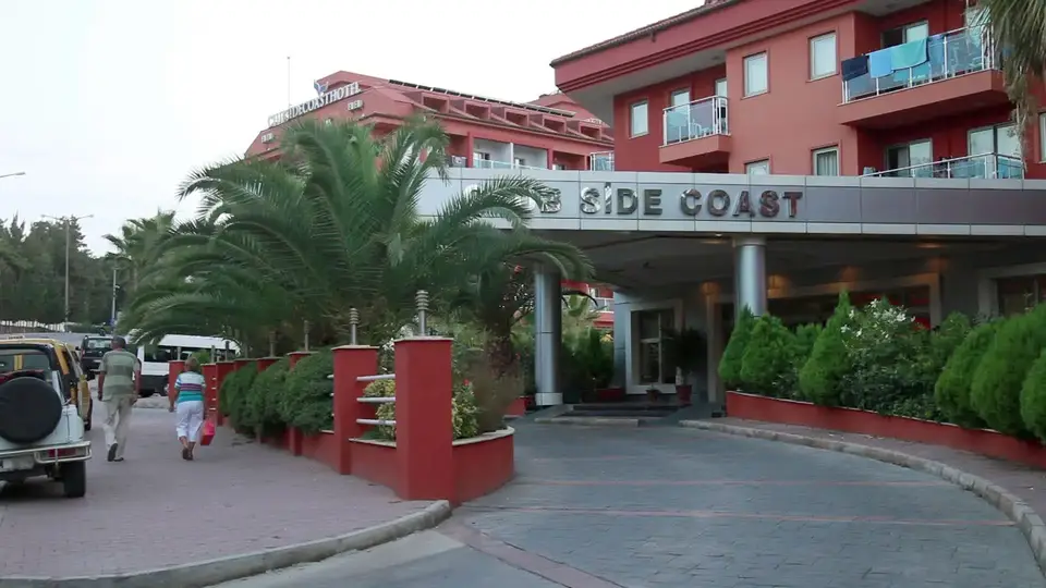 Club Side Coast Hotel, Colakli