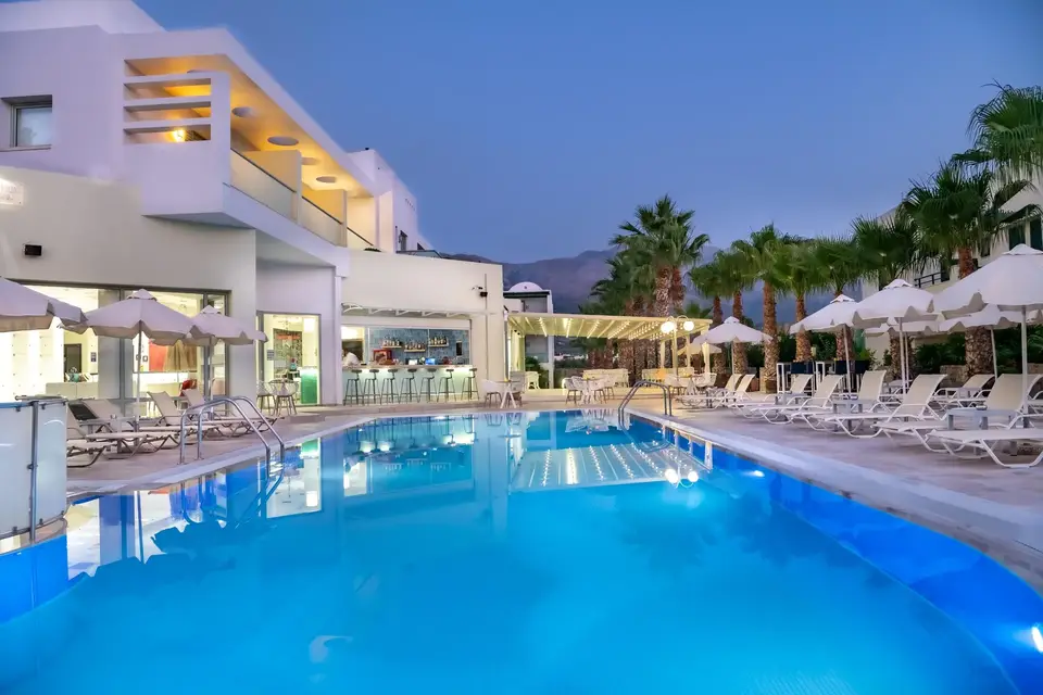 Angela Suites Boutique Hotel, Sissi