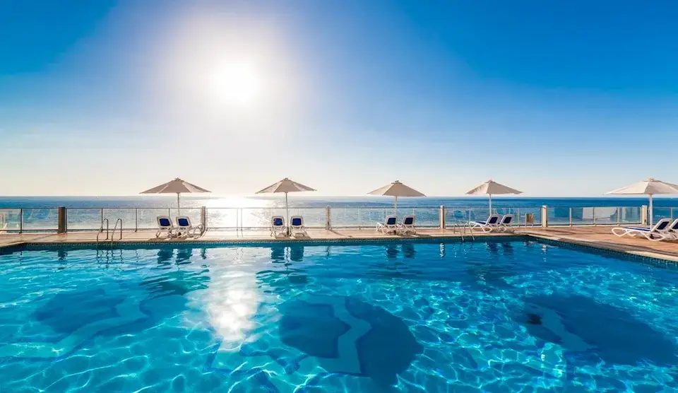 Globales América, Calas de Mallorca
