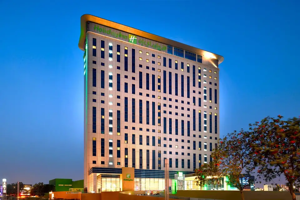 Holiday Inn & Suites Dubai Festival City, Al Garhoud en Festival City