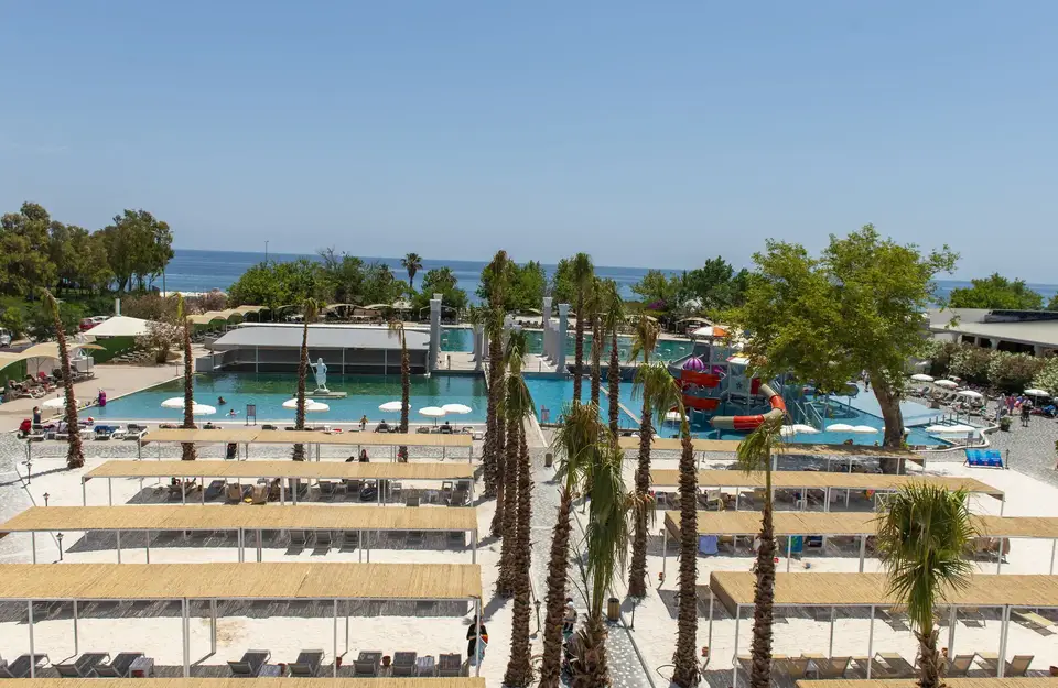 Miarosa Kemer Beach, Kiris