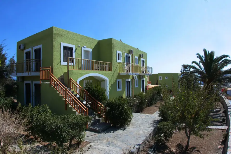 Perla Apartments, Agia Pelagia