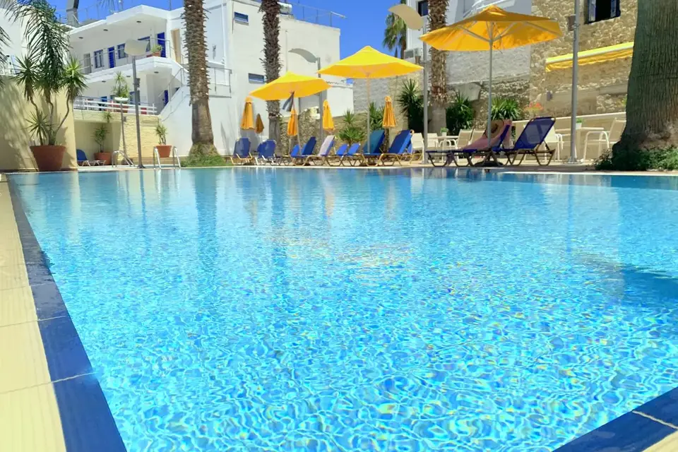 Kassavetis Center - Hotel Studios & Apartments, Chersonissos