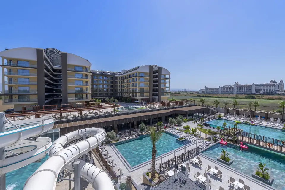 Sorgun Akadia Luxury 16+, Titreyengöl
