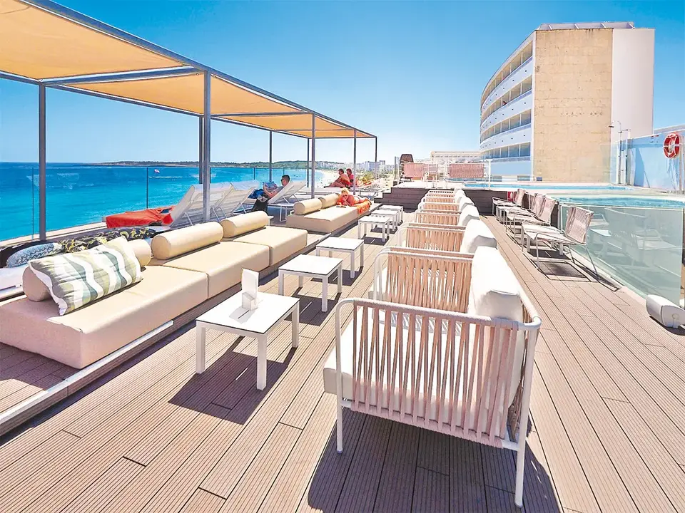 Kyrat Amarac, Cala Millor