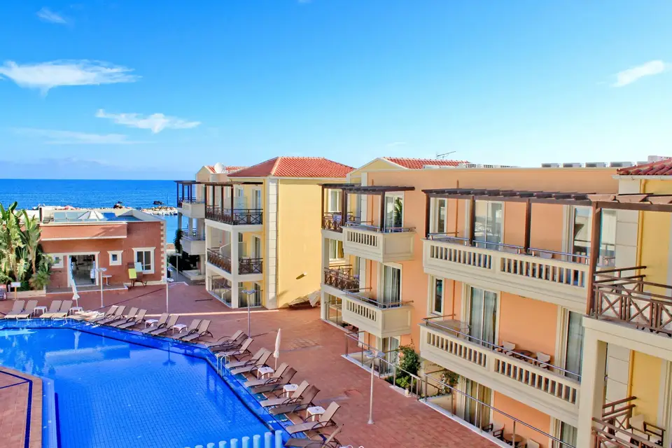 Porto Kalamaki Hotel, Kato Galatas
