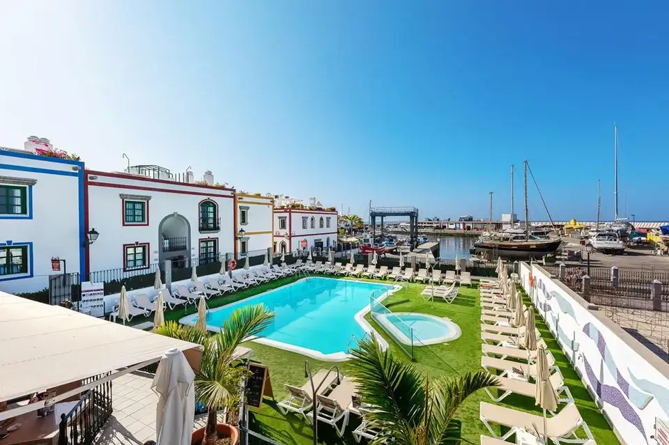 Apartamentos LIVVO Puerto de Mogán, Playa de Mogán