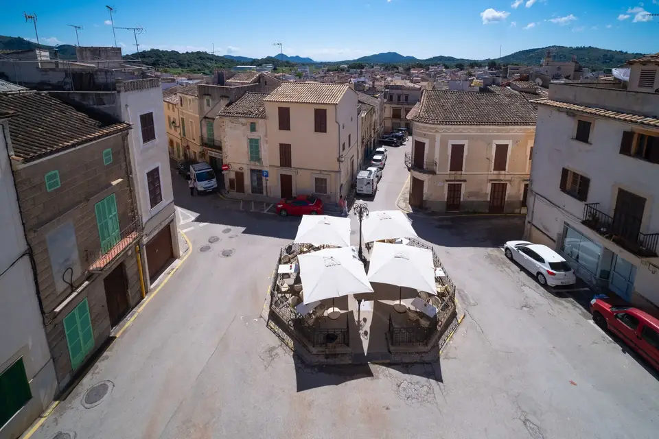 Forn Nou, Arta
