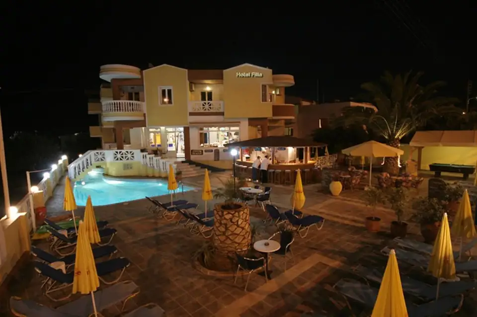 Filia Hotel, Stalis
