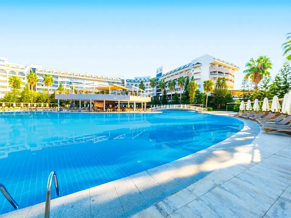 Vita Silva Hotel, Çenger