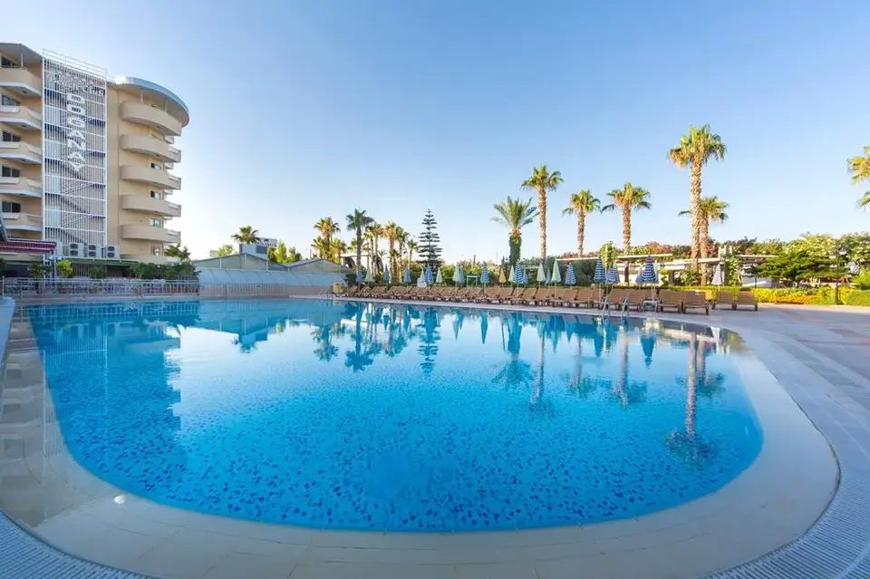 Beach Club Doganay, Konakli